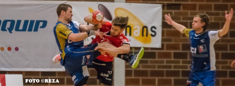 LIONS loopt over Sporting Nelo heen
