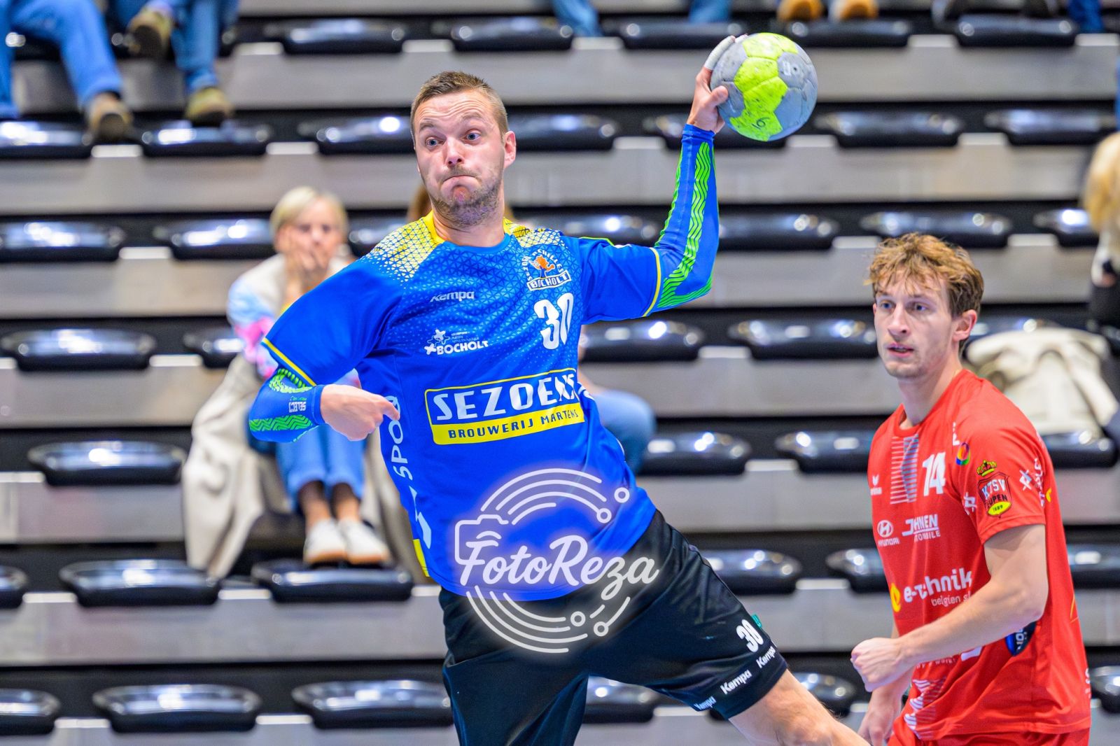 BOCHOLT BEHOUDT LEIDERSPLAATS NA SPANNENDE ZEGE OP HURRY-UP