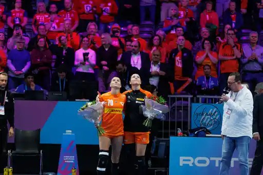 TELEURSTELLING GROOT: ORANJE IN VERLENGING ONDERUIT TEGEN FRANKRIJK