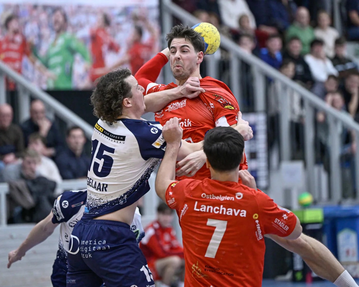 TELEURSTELLING EN BLIJDSCHAP BIJ WHC/HERCULES NA GELIJKSPEL