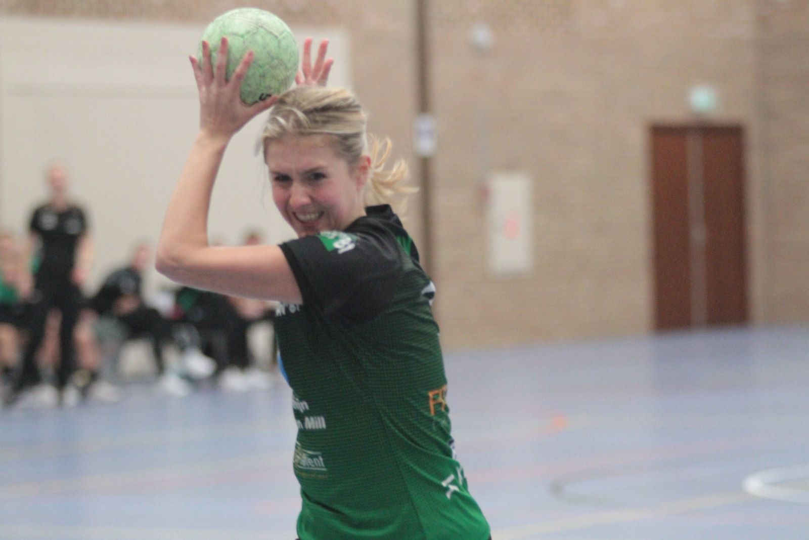 VLUG EN LENIG REVANCHEERT ZICH DITMAAL TEGEN MHV’81