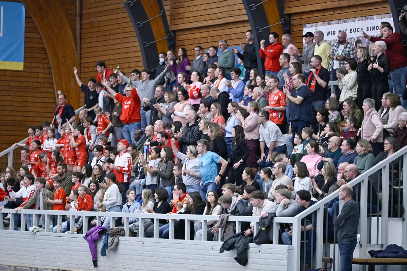 TELEURSTELLING EN BLIJDSCHAP BIJ WHC/HERCULES NA GELIJKSPEL