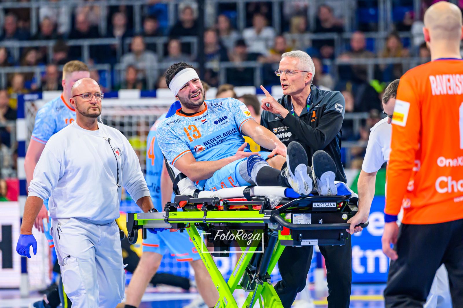 BENGHANEM NA 14 MAANDEN TERUG IN ORANJE