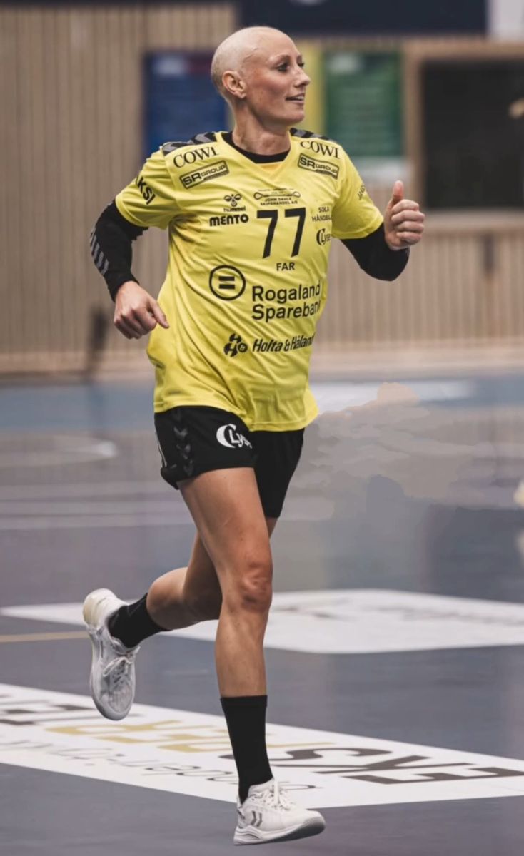 CAMILLA HERREM TART ALLE VERWACHTINGEN MET ONGELOOFLIJKE COMEBACK