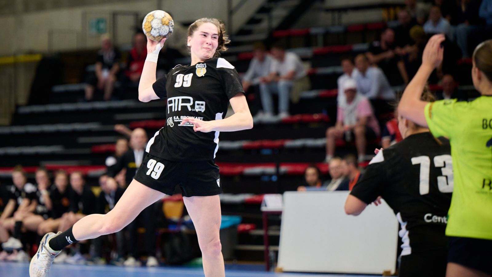 BELGIË: CÉLINE CLERMONT EN DREE RISKÉ ‘SPEELSTER EN SPELER VAN HET JAAR’