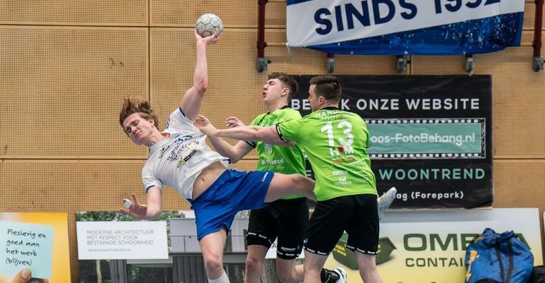 WHC/HERCULES EN TACHOS MAKEN ER EEN ROMMELTJE VAN