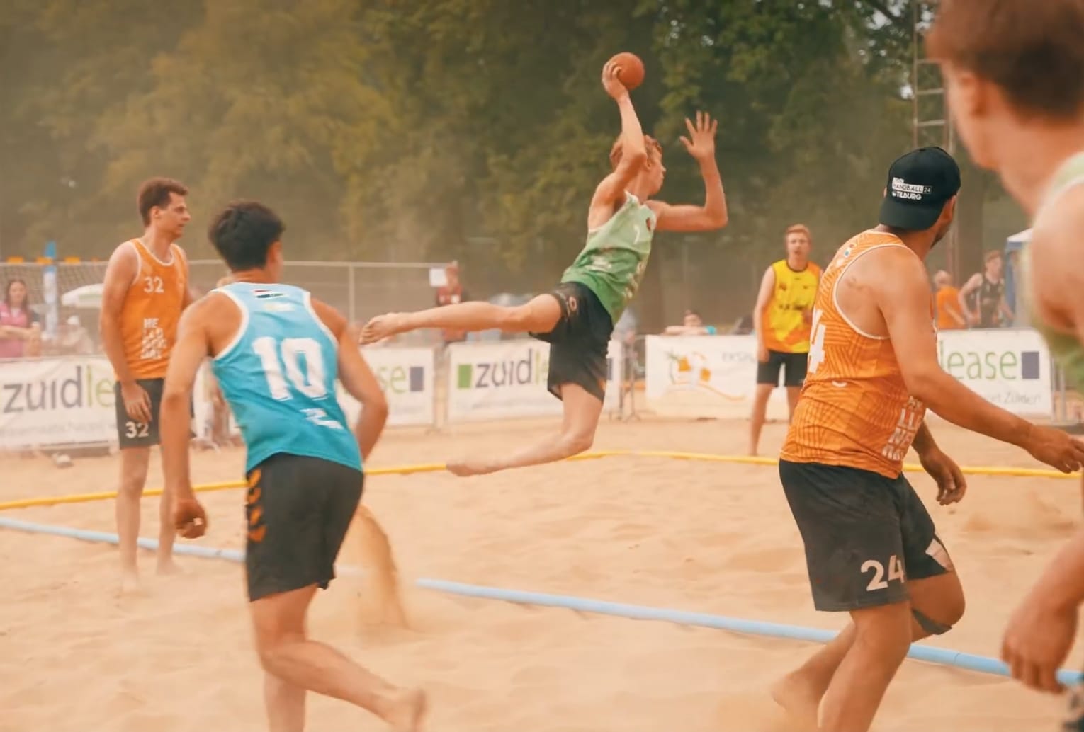 NATIONALE BEACH HANDBALL TOUR STRIJKT NEER IN LIMBURG