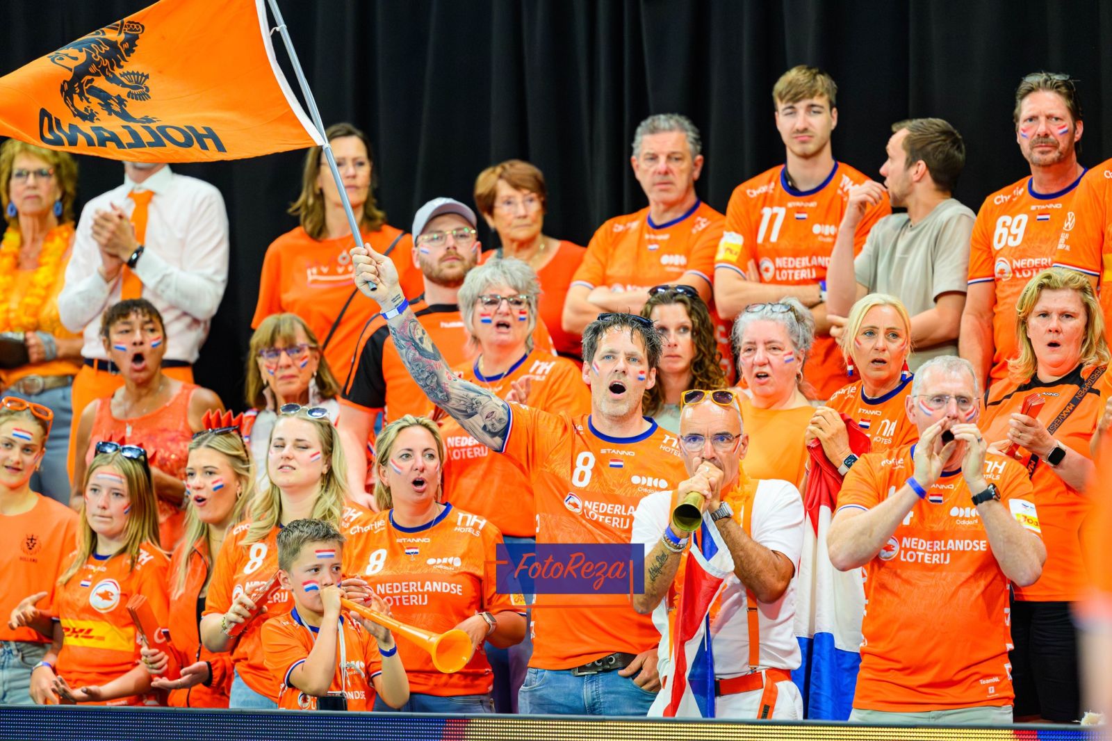 ORANJE BIJ EK-LOTING IN POT 3