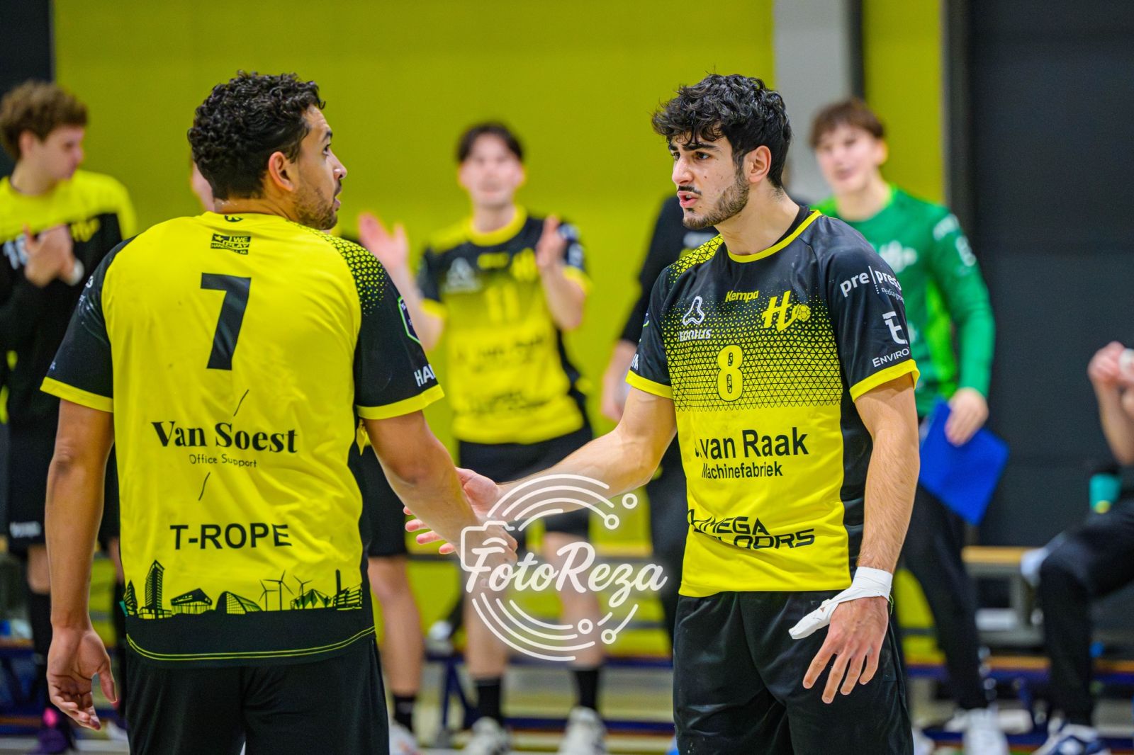 HET OVERZICHT: 6 DECEMBER