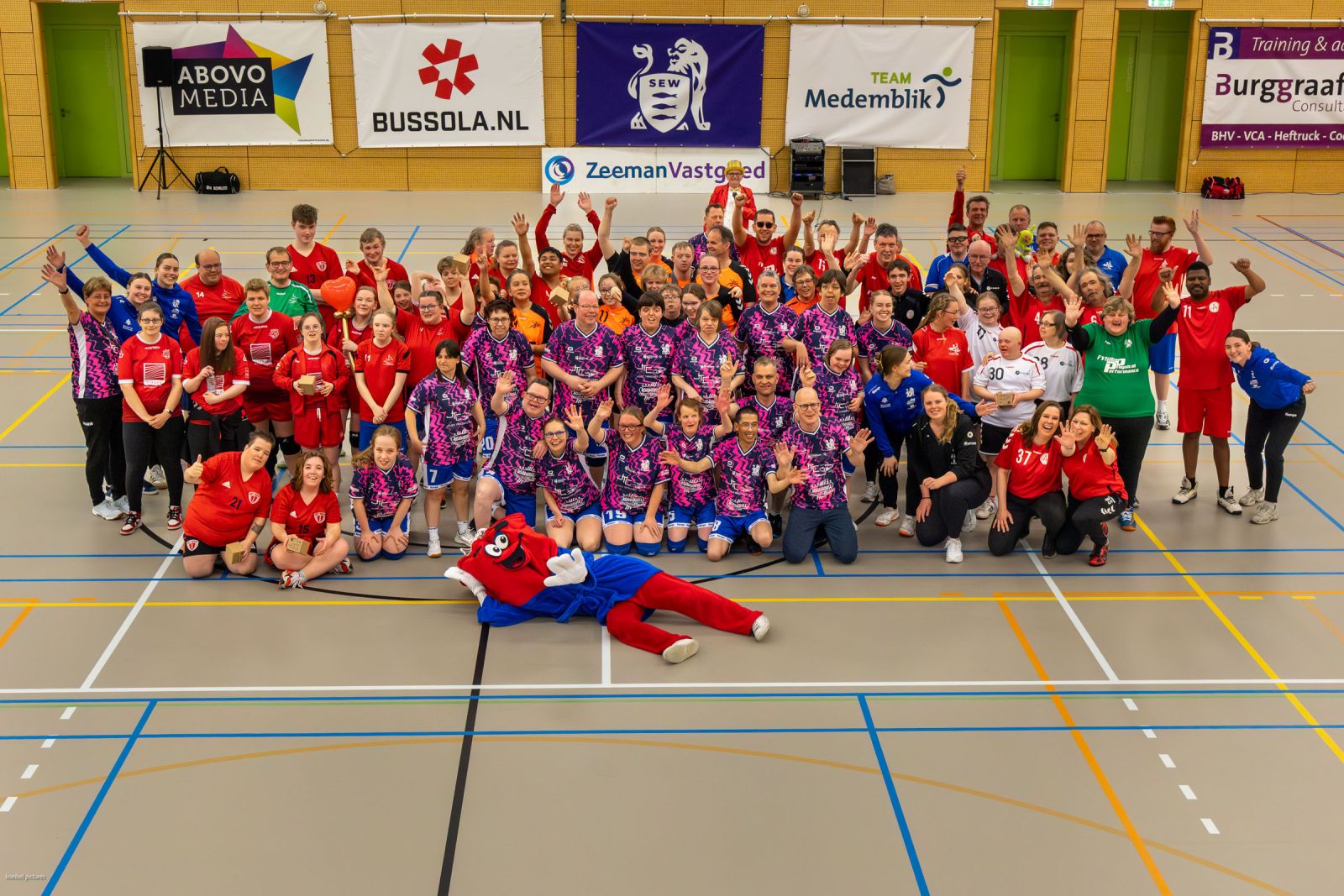 G-HANDBALTOERNOOI SEW OPNIEUW GROOT SUCCES
