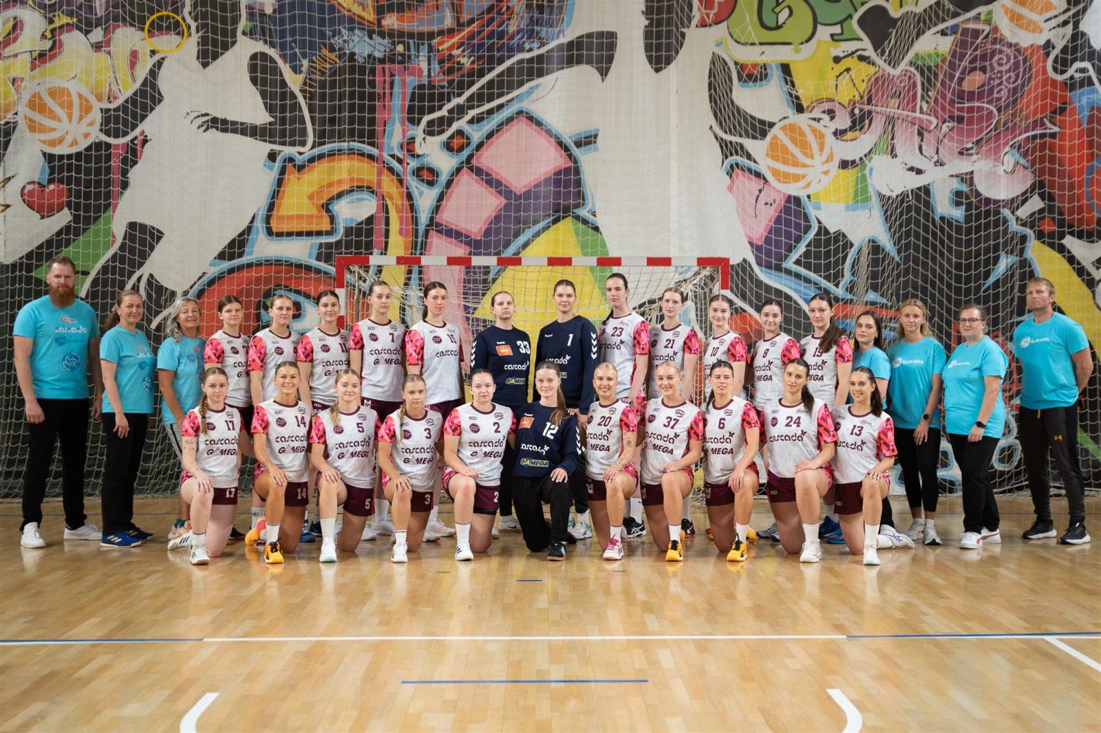 ZESTIENDE FINALES EUROPEAN CUP: DRIE NEDERLANDSE PLOEGEN ACTIEF