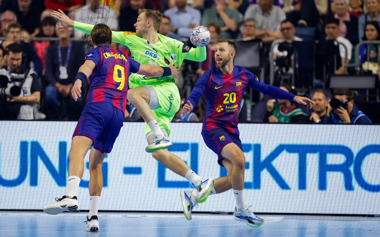 13e CL-TITEL BARCELONA; MAGDEBURG SLUIT AF MET BRONS