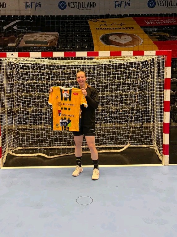 IKAST CONTRACTEERT HARMA VAN KREIJ, PER DIRECT INZETBAAR