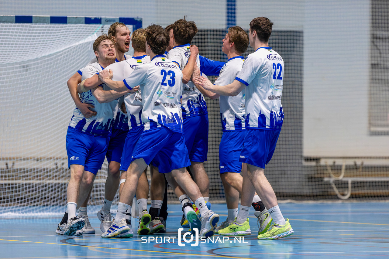 HELLAS: EINDELIJK VERDIENDE BELONING - WHC/HERCULES TE SLORDIG