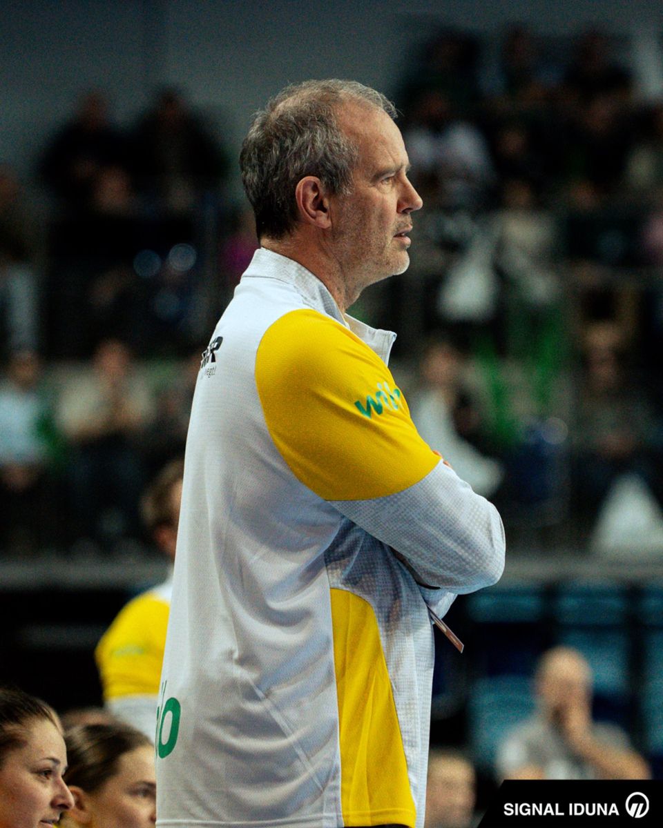 COACH HENK GROENER VERLAAT DORTMUND NA VIER SEIZOENEN