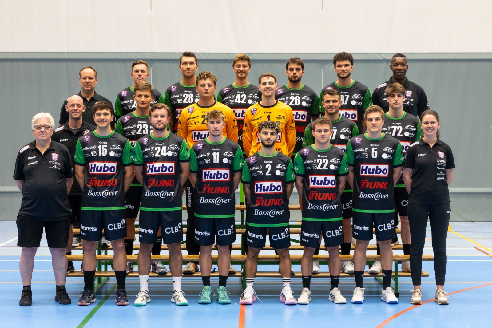 HUBO HEEFT HANDEN VOL AAN DEBUTANT WHC/HERCULES