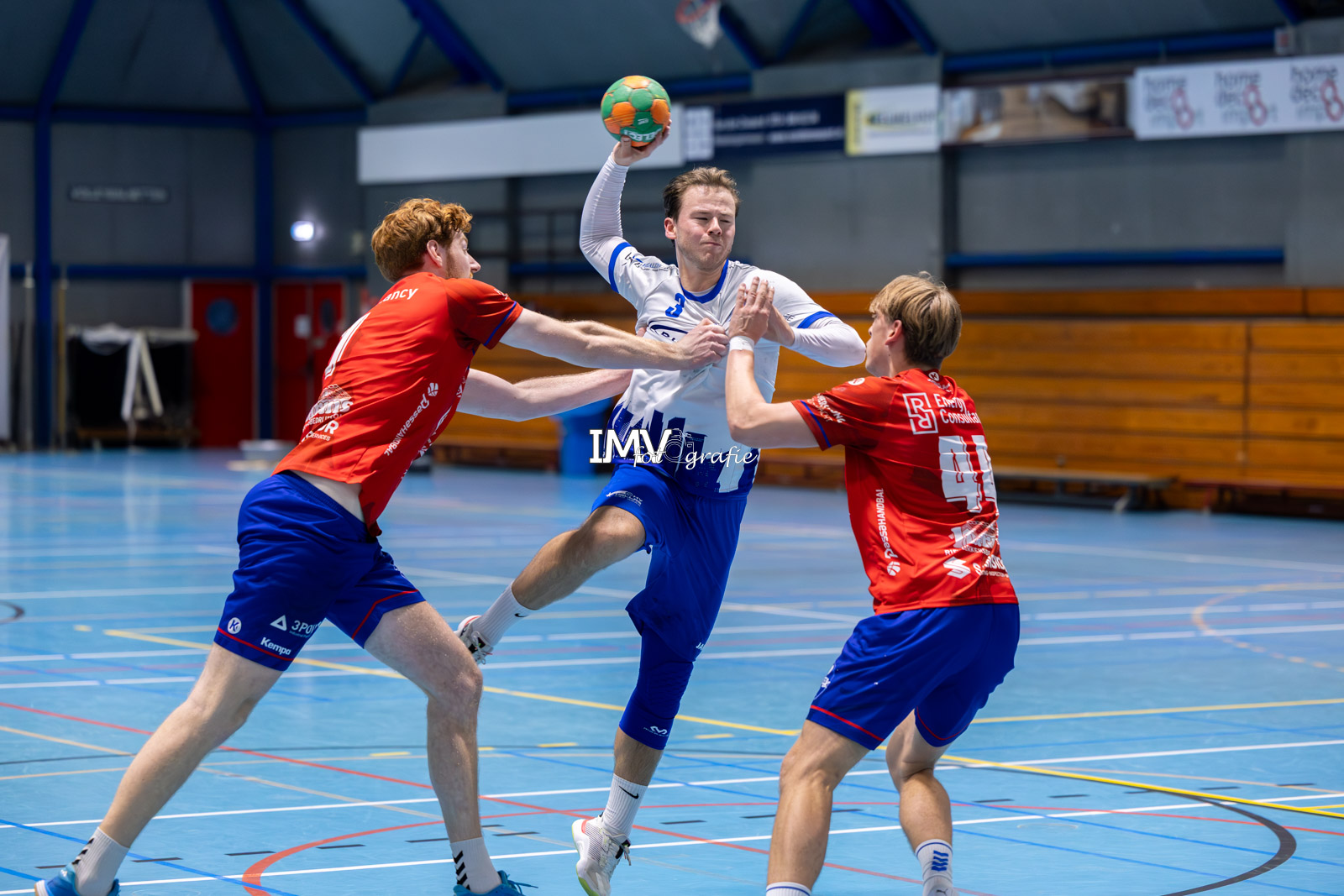 WISSELEND SUCCES HAAGSE CLUBS