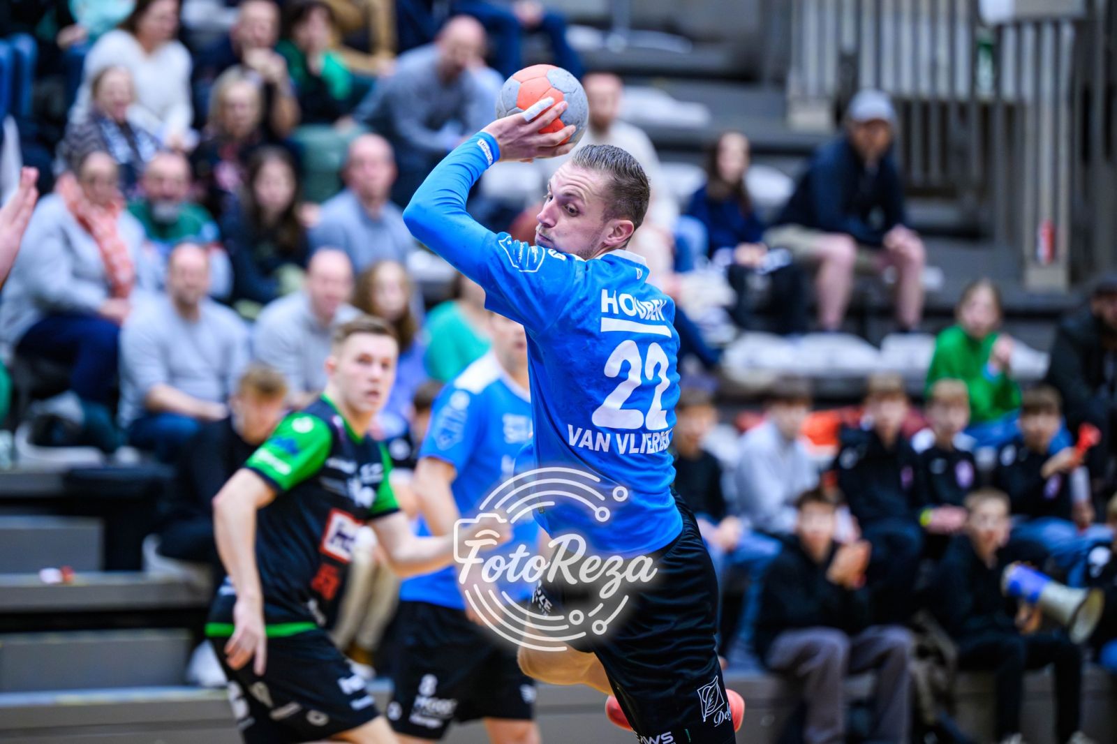 HOUTHALEN MAAKT HET BOCHOLT NOG KNAP LASTIG