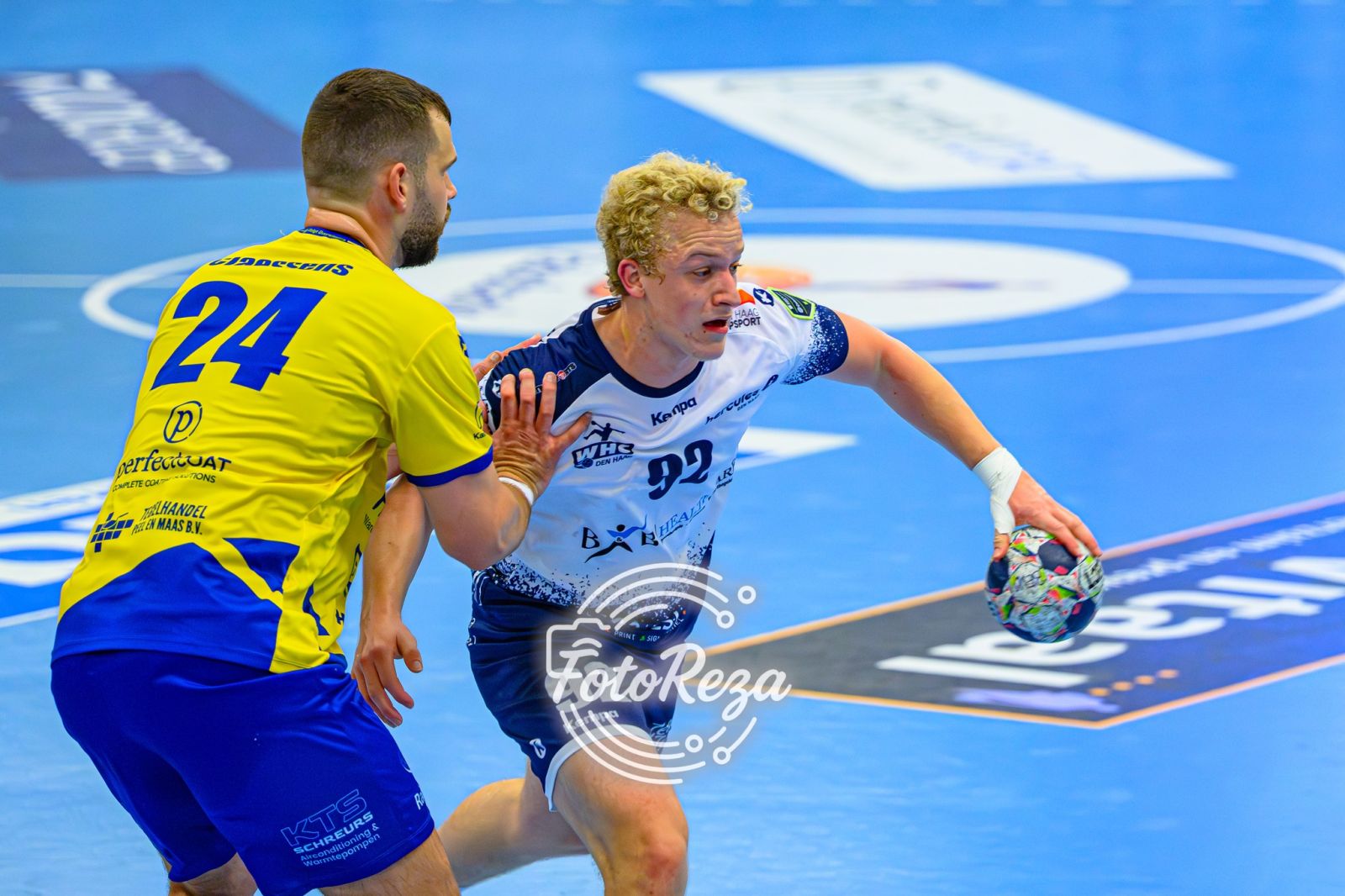 WHC/HERCULES MET VOLWASSEN SPEL NAAR OVERWINNING