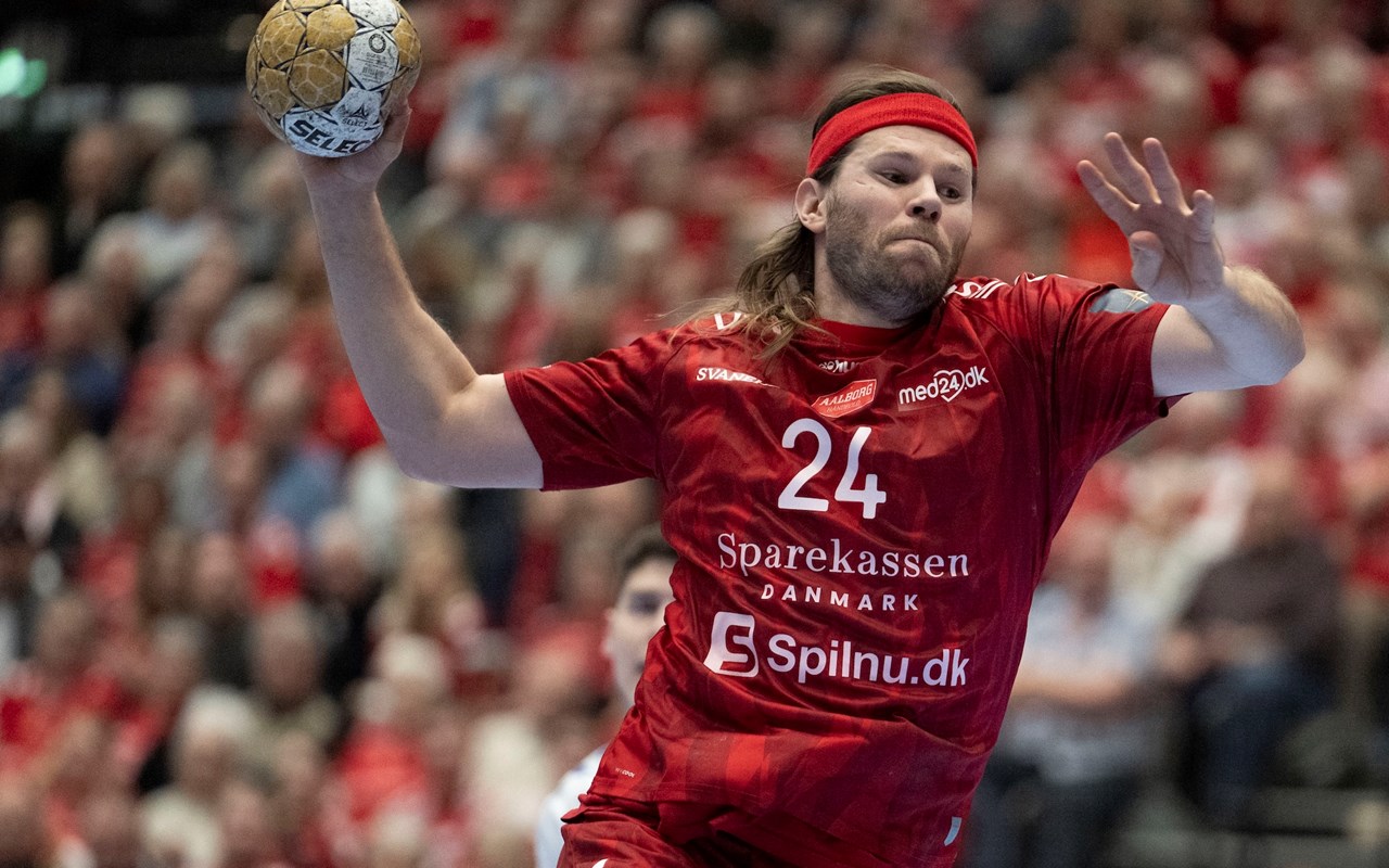 MIKKEL HANSEN HOOPT OP AFSCHEID MET EERSTE CL-TITEL