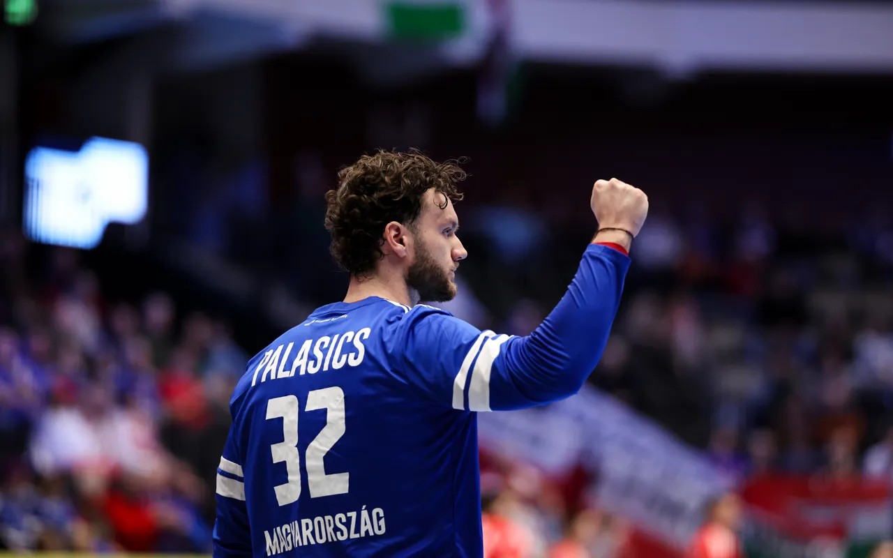 DAG 2: FAVORIETEN MAKEN GEEN FOUT; DENEMARKEN OPPERMACHTIG