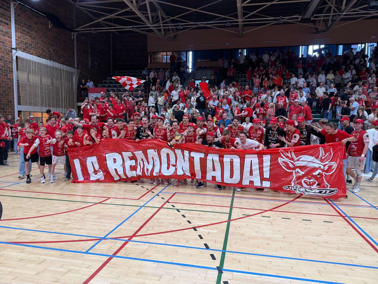 INDRUKWEKKEND: SPORTING PELT PAKT LANDSTITEL ‘ON THE BUZZER’