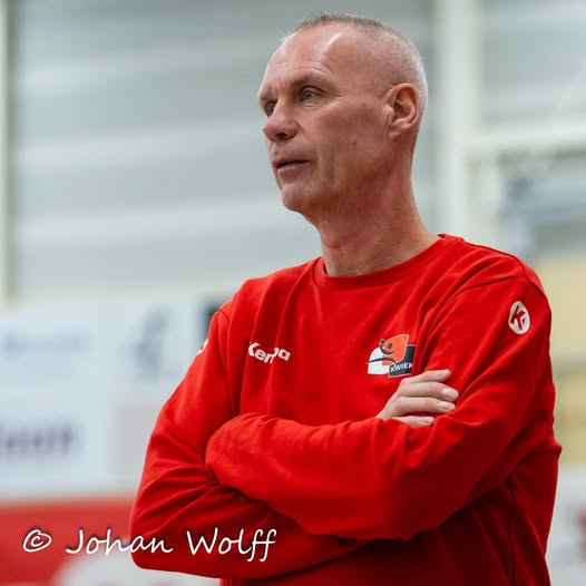 𝗖ONTRACTVERLENGING COACH PETER PORTENGEN BIJ KWIEK