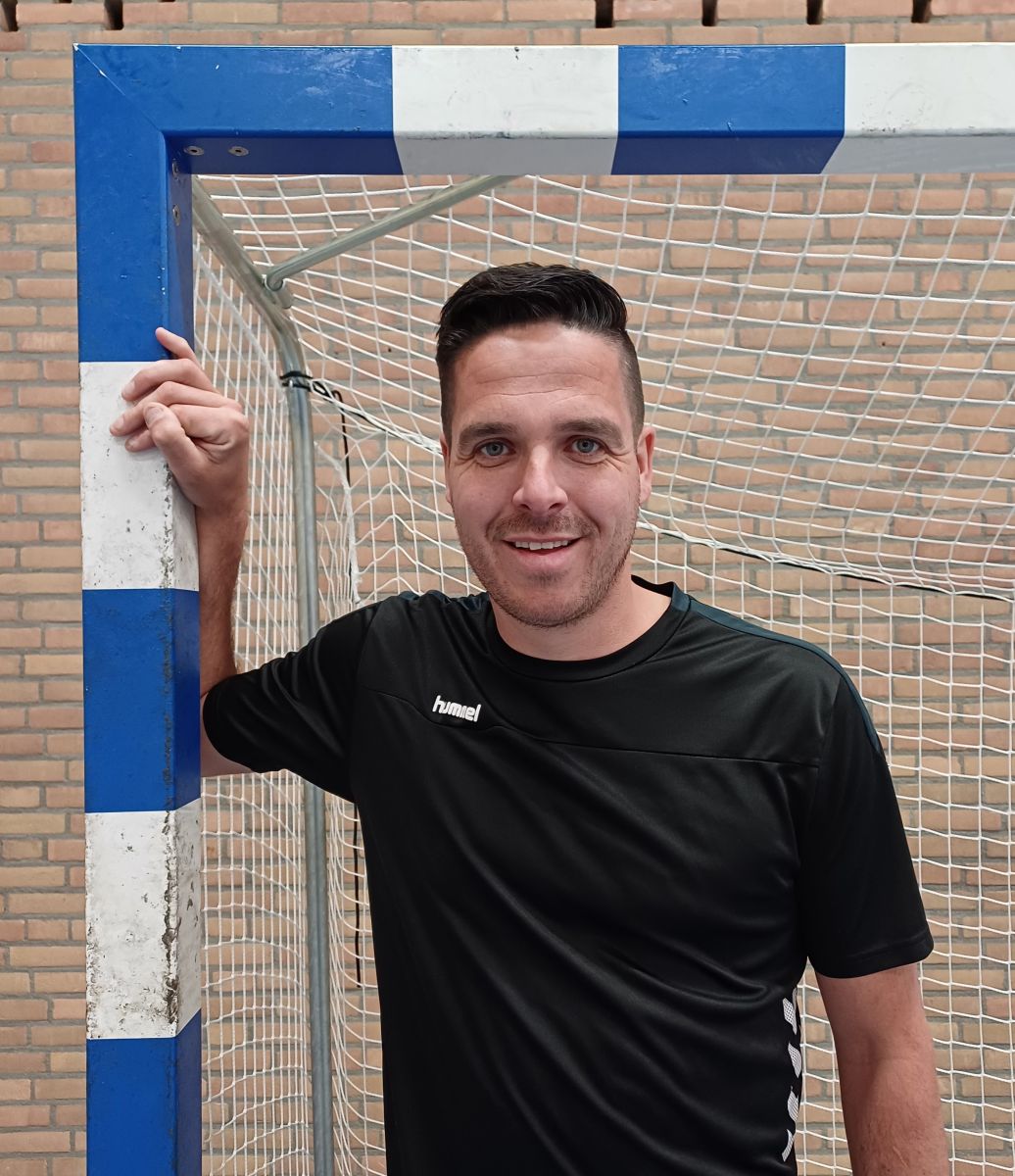 TACHOS VERSTERKT TECHNISCH KADER, ROB VAN DEN AKKER NIEUWE TRAINER HEREN