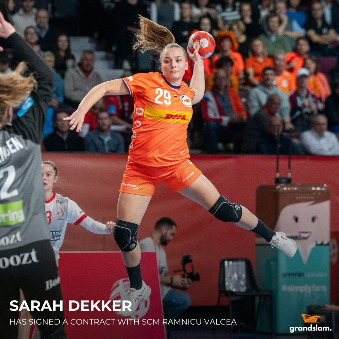 COLUMN SARAH DEKKER: EXTRA VOORZICHTIG MET SCHAAL IN BAGAGE