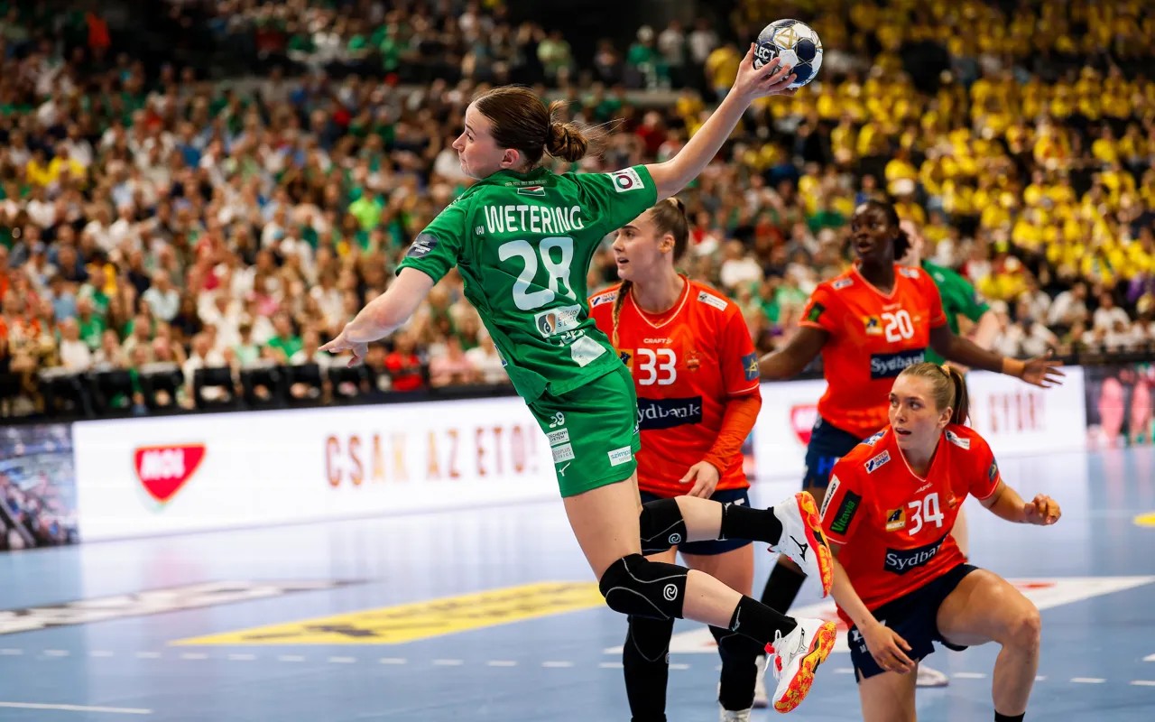 GOUD VOOR GYÖR, BRONS VOOR ESBJERG BIJ FINAL4 CL