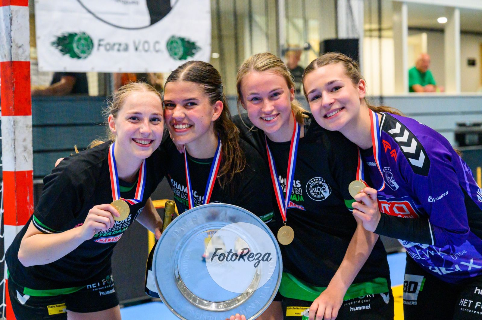 NIKKI VAN DER VORST: ‘VOLGENDE STAPPEN IN HET GROTE ORANJE EN BUITENLAND’