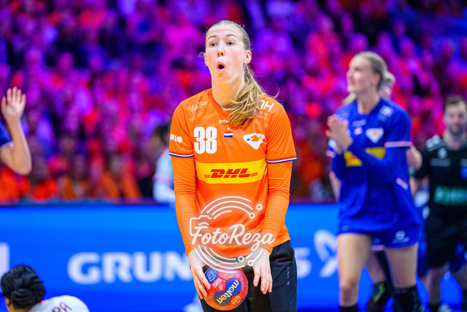 TGV NEDERLAND VERRAST WERELDKAMPIOEN FRANKRIJK IN HEERLIJK DUEL