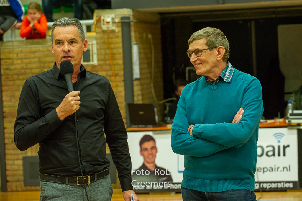 TERUG IN DE TIJD: VAN HANDBALLEEK TOT PRIMEURTJESJAGER