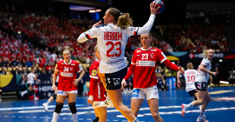 OUTSTANDING: HENNY REISTAD LOODST NOORWEGEN NAAR FINALE