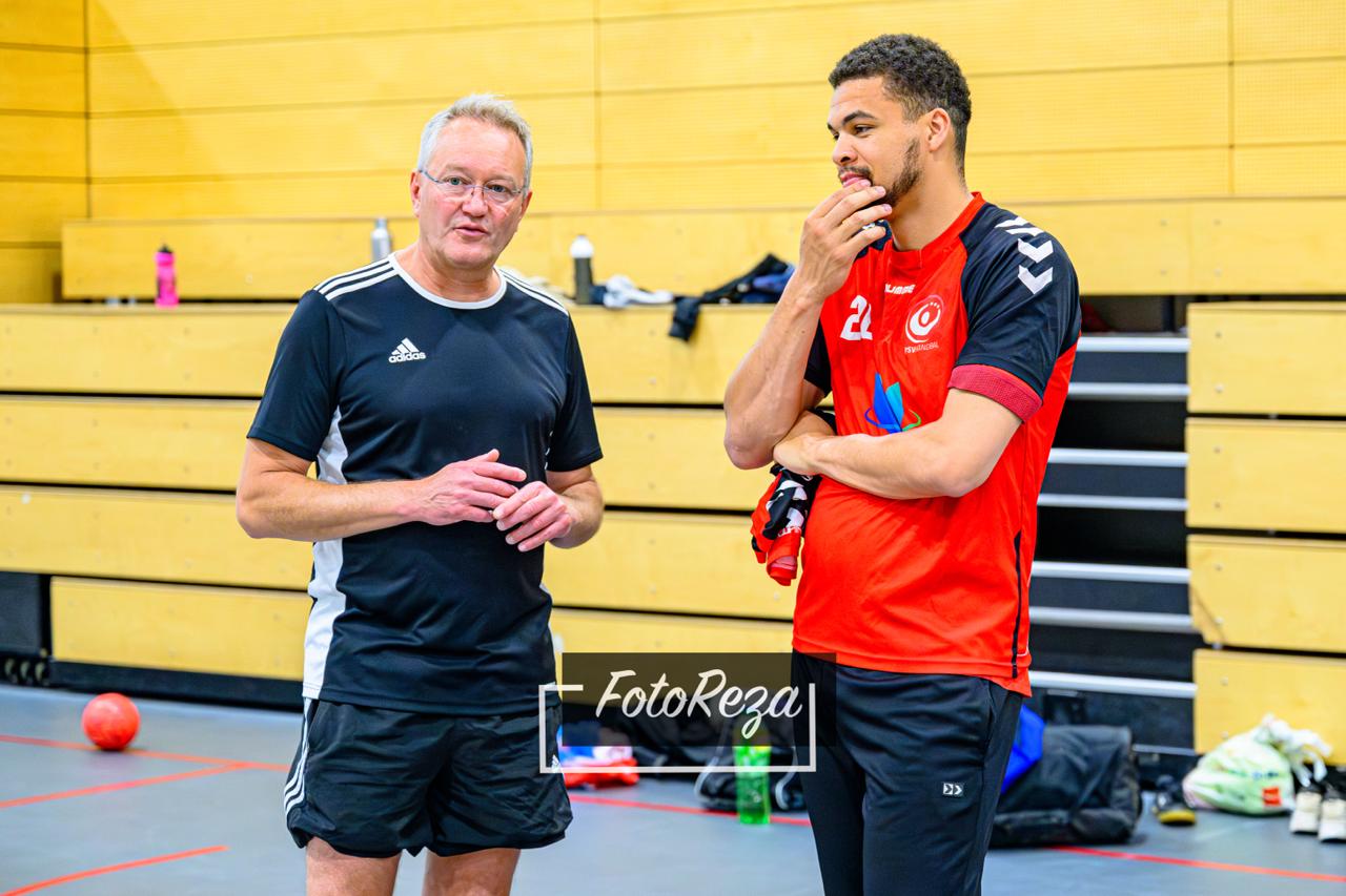 EPHRAHIM JERRY VERDER ALS PSV-TRAINER