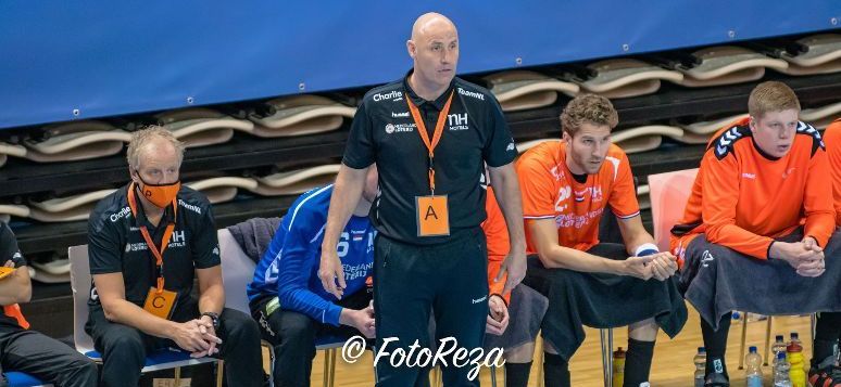 OUD-BONDSCOACH RICHARDSSON TERUG IN NEDERLAND