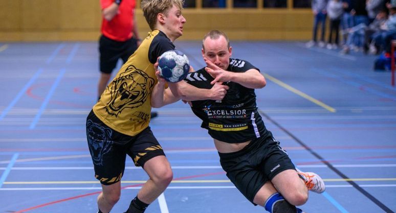 WHC/HERCULES OVERTUIGEND, HELLAS MOEIZAAM NAAR OVERWINNING