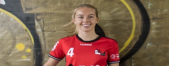MET DE HAKKEN OVER DE SLOOT: KWIEK WINT IN EMMEN