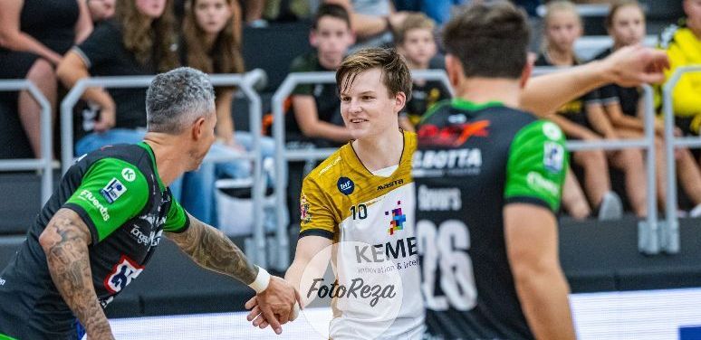 LIONS STRIJDEND TEN ONDER IN ZWARTEMEER