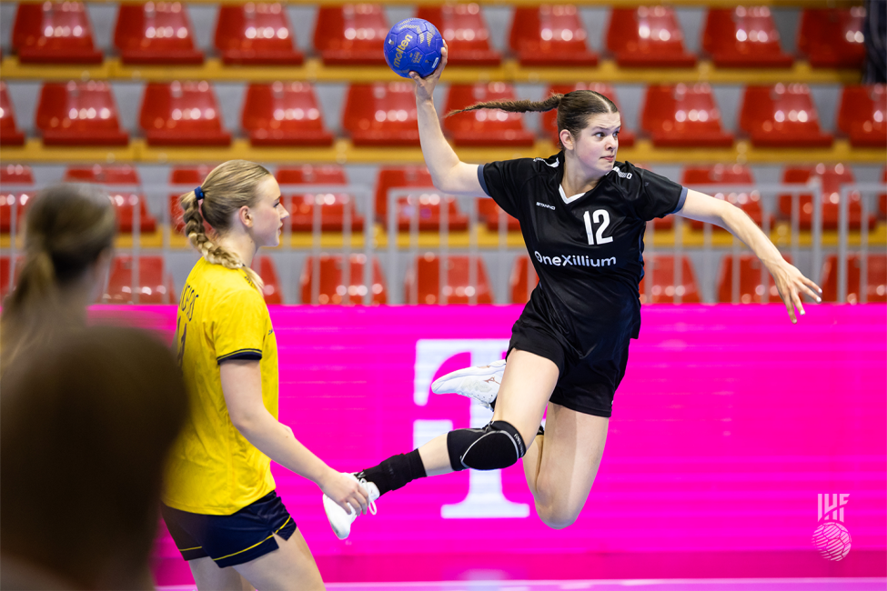 ORANJE U20 NAAR HALVE FINALE WK NA DUIDELIJKE WINST OP ZWEDEN