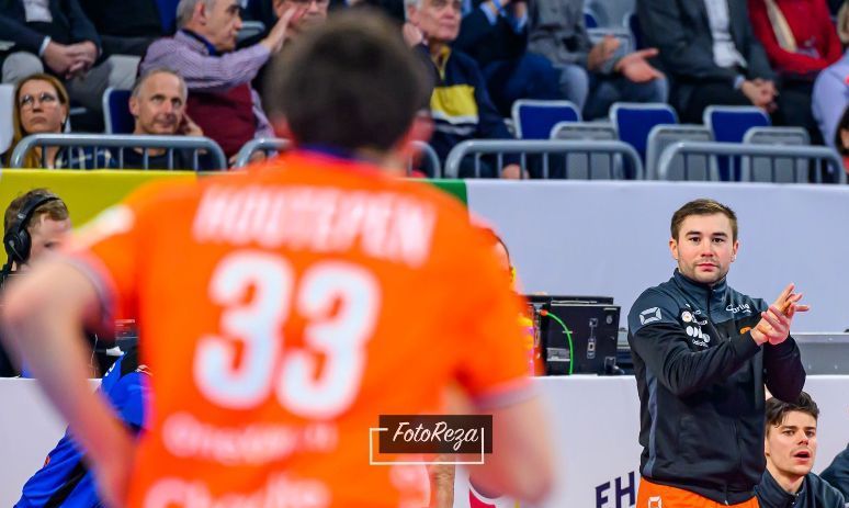 THOMAS HOUTEPEN: WAT GOED IS, KOMT SNEL