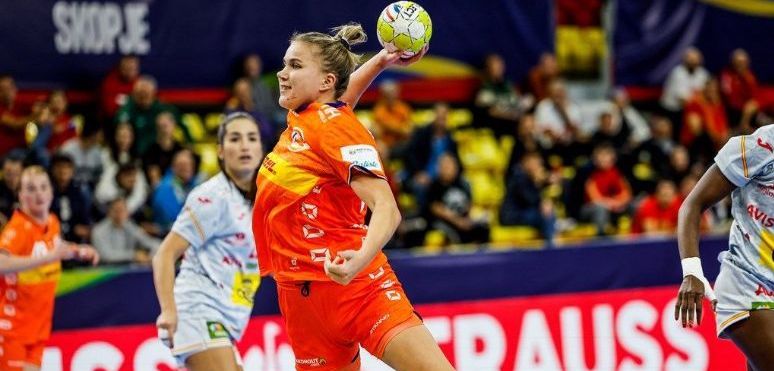 VERSCHRIKKELIJK NIEUWS: VIPERS ALSNOG FAILLIET