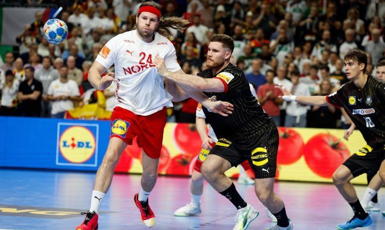 WERELDKAMPIOEN DENEMARKEN HOUDT DUITSLAND UIT FINALE