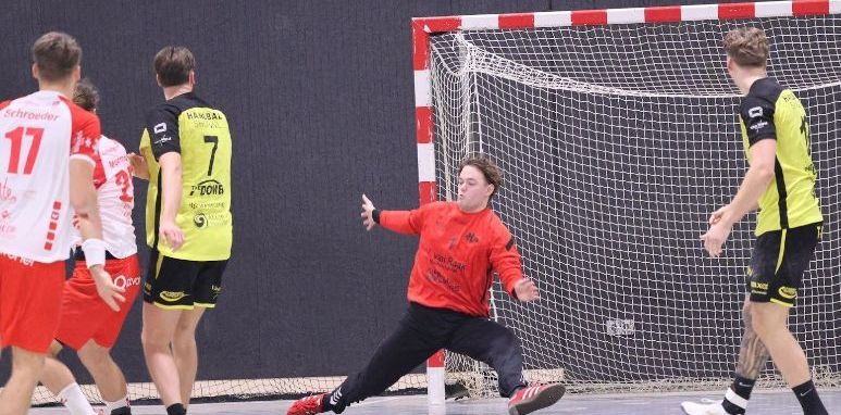 HOUTEN VERLIEST VAN EUPEN MAAR WIE DE JEUGD HEEFT…..