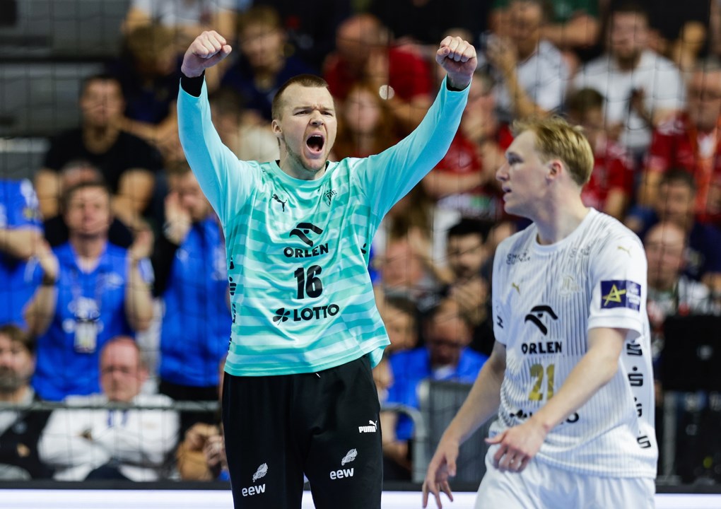 KIEL BIJT VAN ZICH AF: WINST TEGEN MAGDEBURG OM PLEK 3