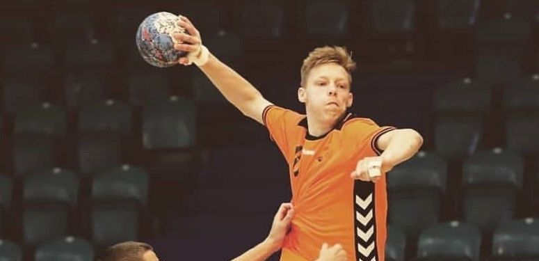 Niko Blaauw met profcontract verder bij Lemgo