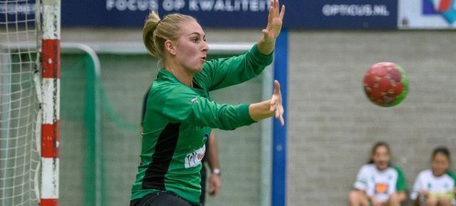 Keepster Esther de Vos met Quintus op jacht naar titel in eredivisie