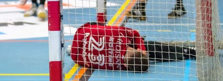 Luuk Hoiting stopt als doelman bij LIONS