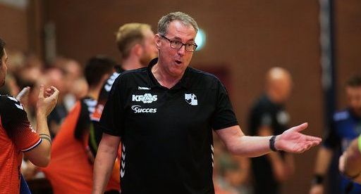 Hans van Dijk met onmiddellijke ingang weg bij Volendam