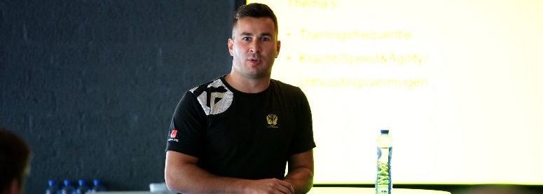 Pluim voor Freek Gielen: jongste Nederlandse EHF Mastercoach